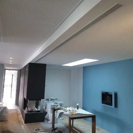 Apartament me ndarje dhe tavane me gips